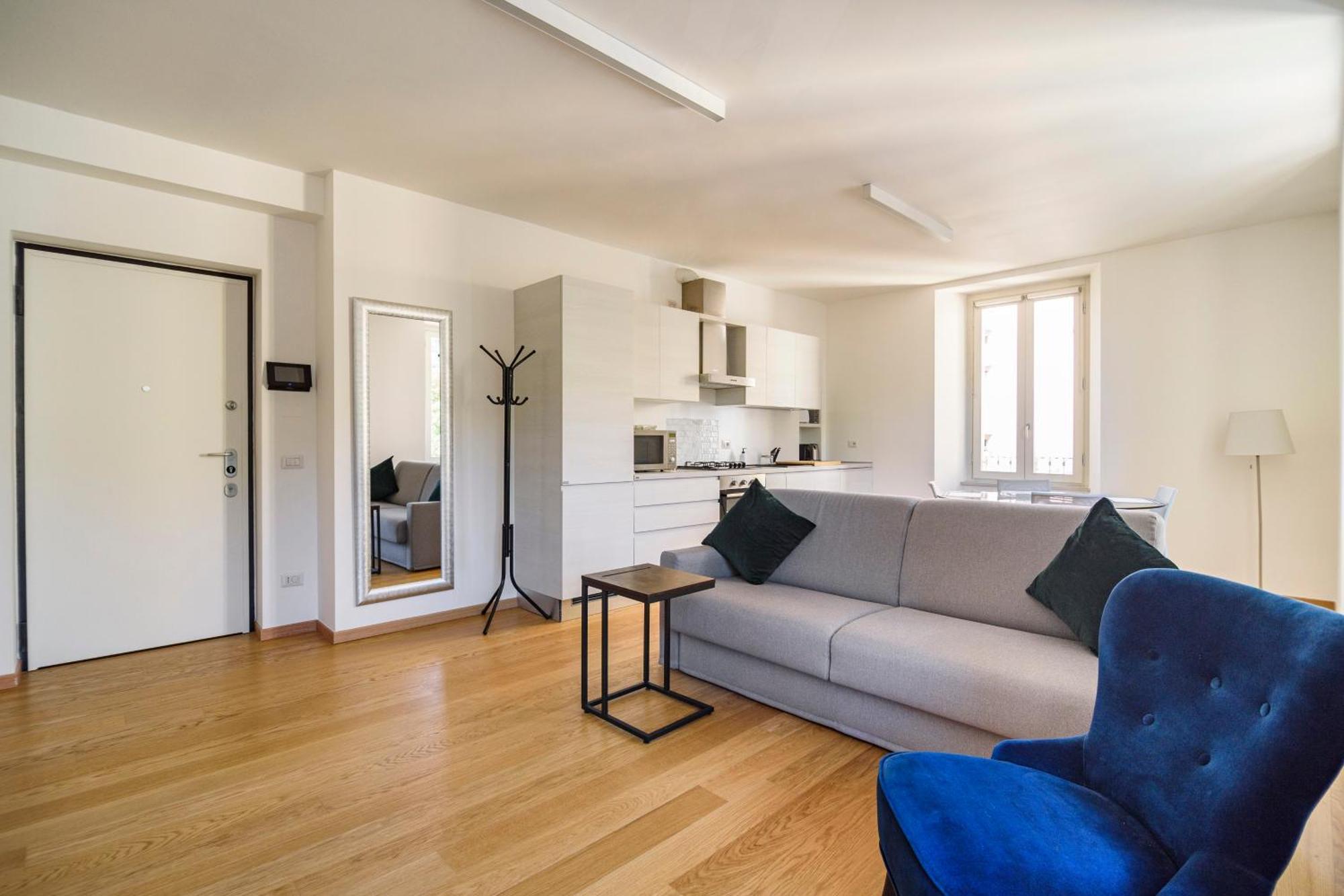 Historical Center - Free Parking And Private Terrace Apartment Como Bagian luar foto